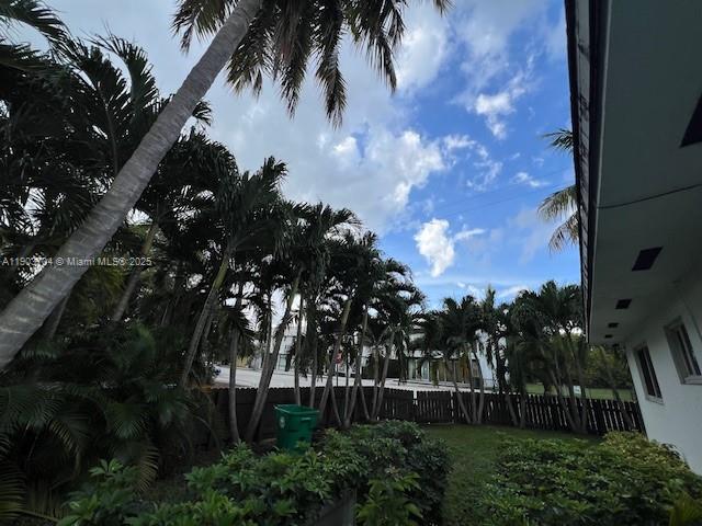 BRENTWOOD REV PL - Residential