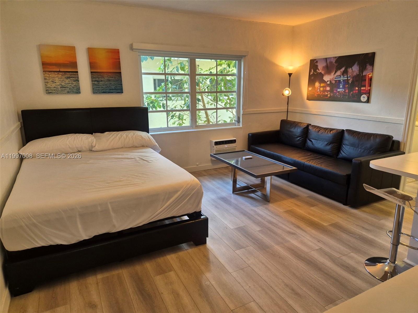 EL VICENTIN CONDO - Residential