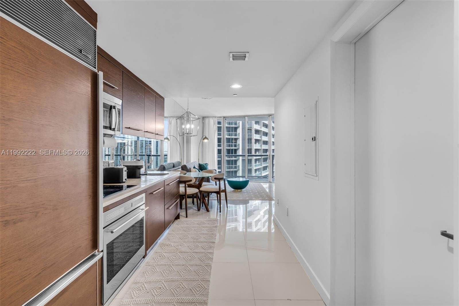 495 Brickell Ave 3708