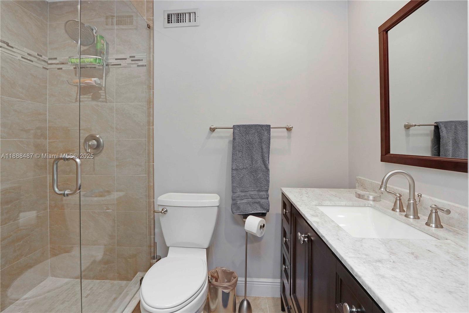 MIAMI LAKES LOCH LOMOND E - Residential