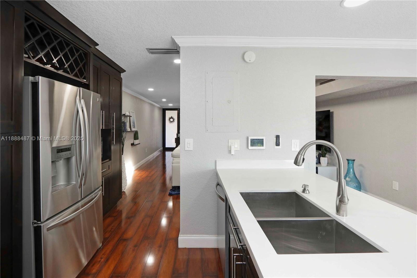 MIAMI LAKES LOCH LOMOND E - Residential