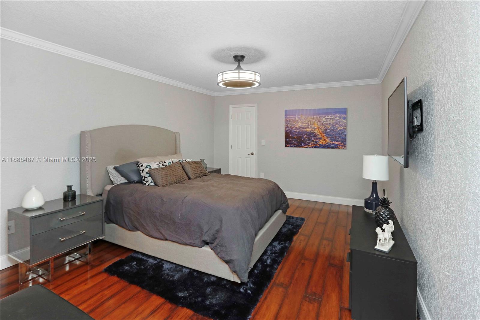 MIAMI LAKES LOCH LOMOND E - Residential