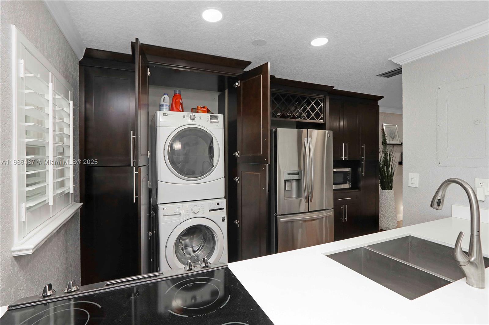 MIAMI LAKES LOCH LOMOND E - Residential