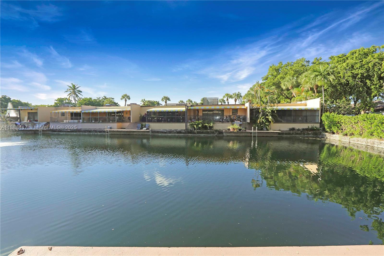 MIAMI LAKES LOCH LOMOND E - Residential