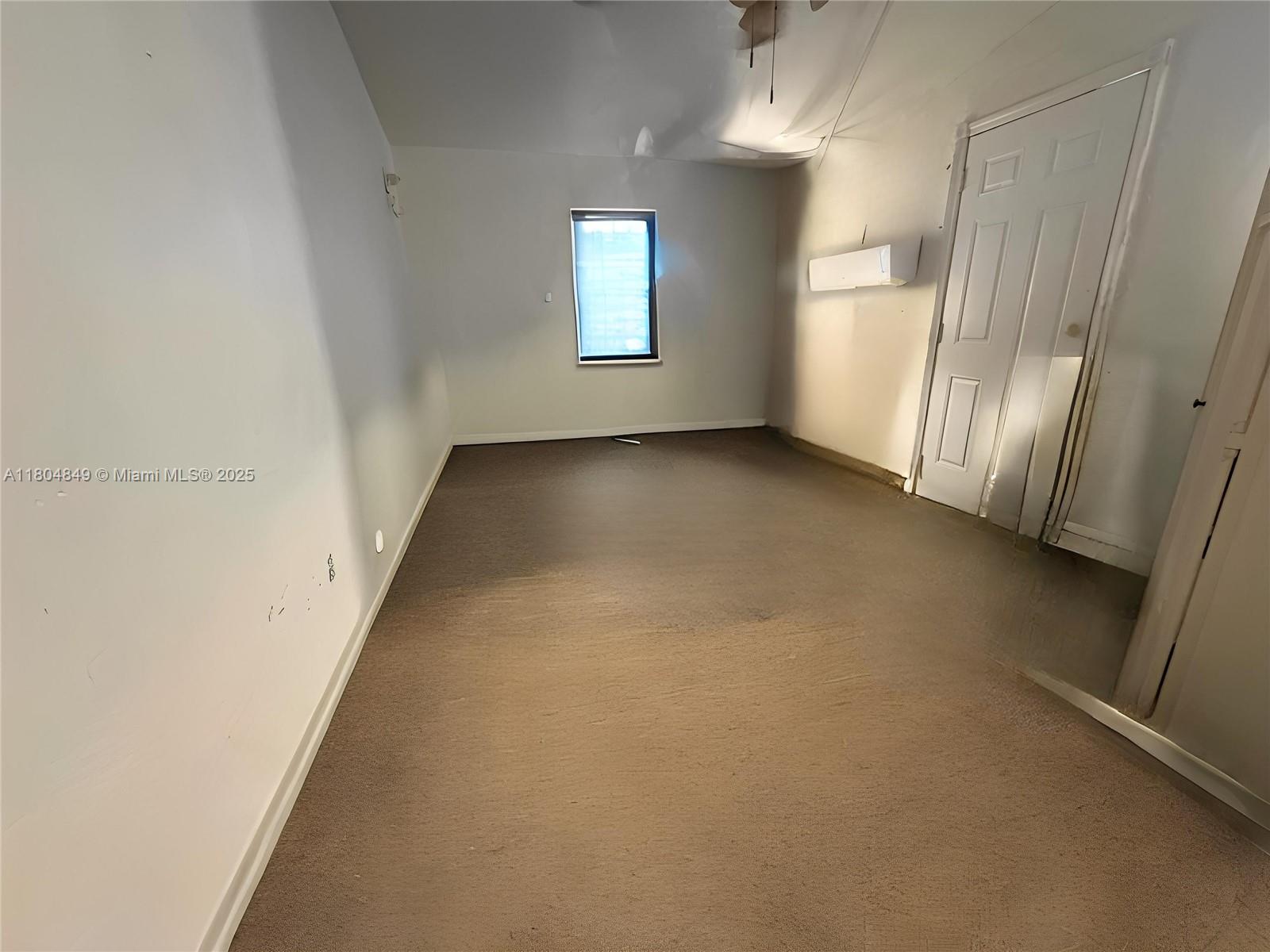 IRONS MANOR 5TH ADDN - Residential