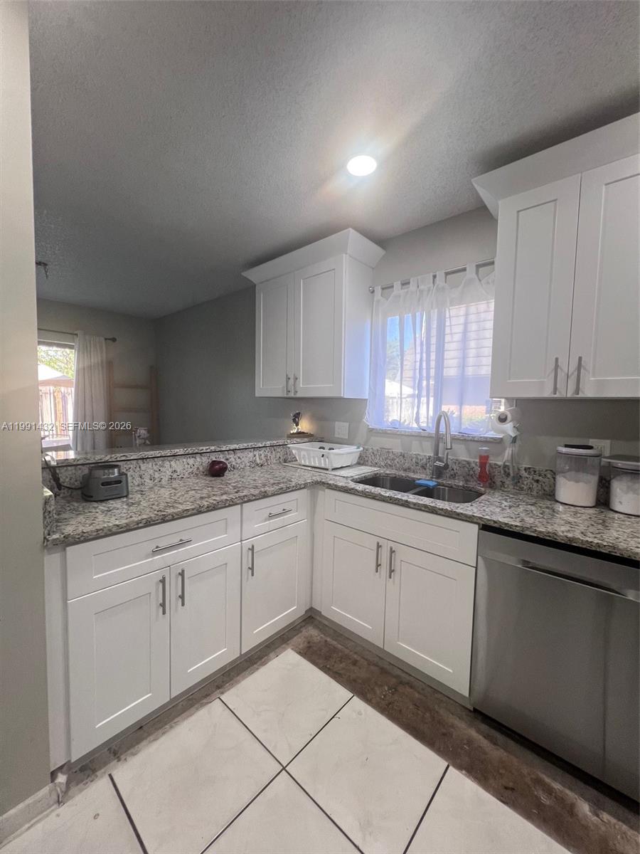 CHERRY LANE - Residential