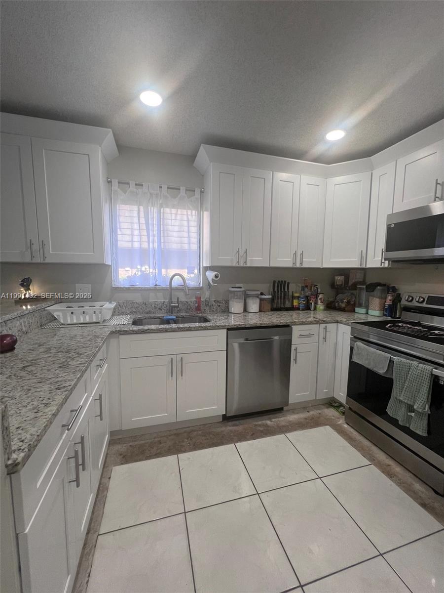 CHERRY LANE - Residential