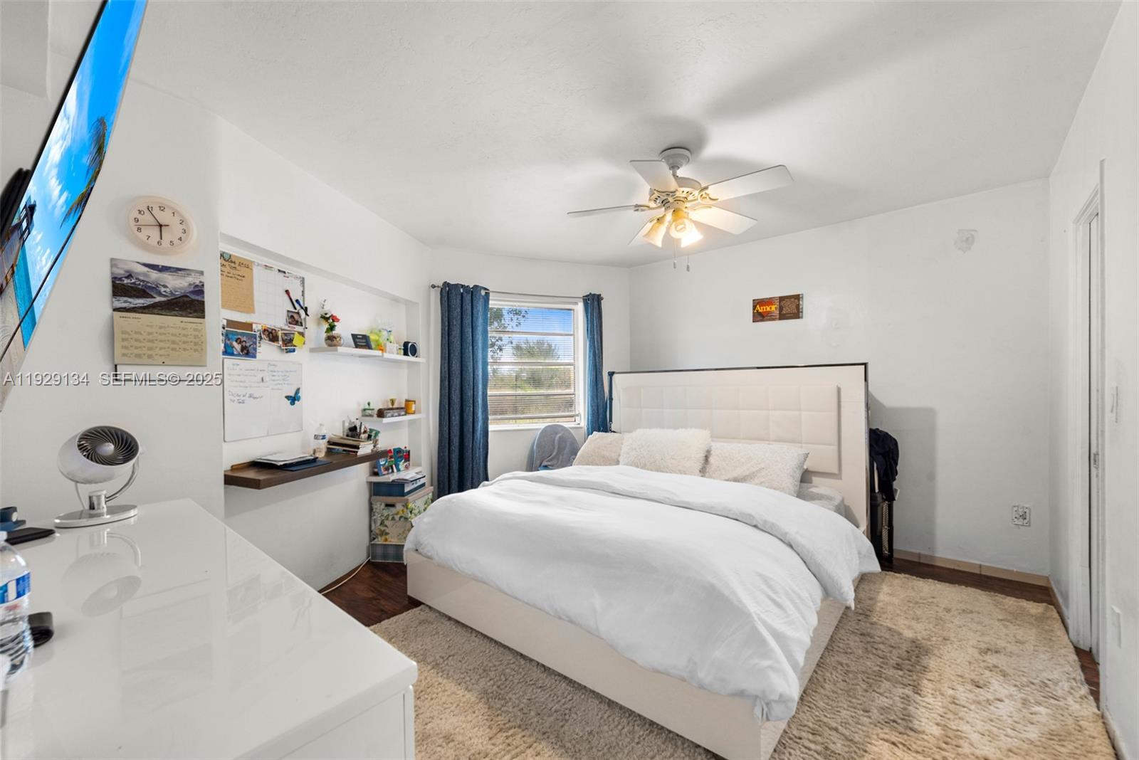 SKY LAKE GARDENS NO 2 CON - Residential