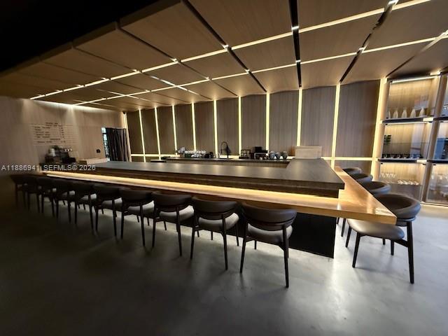 10728 NW 74TH ST RESTAURANT