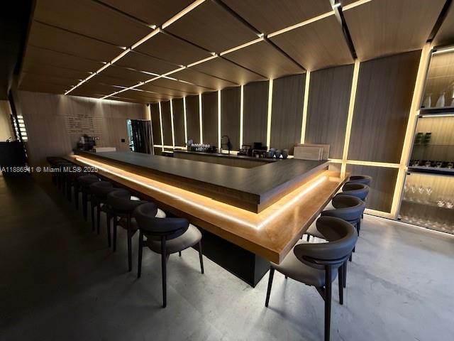 10728 NW 74TH ST RESTAURANT
