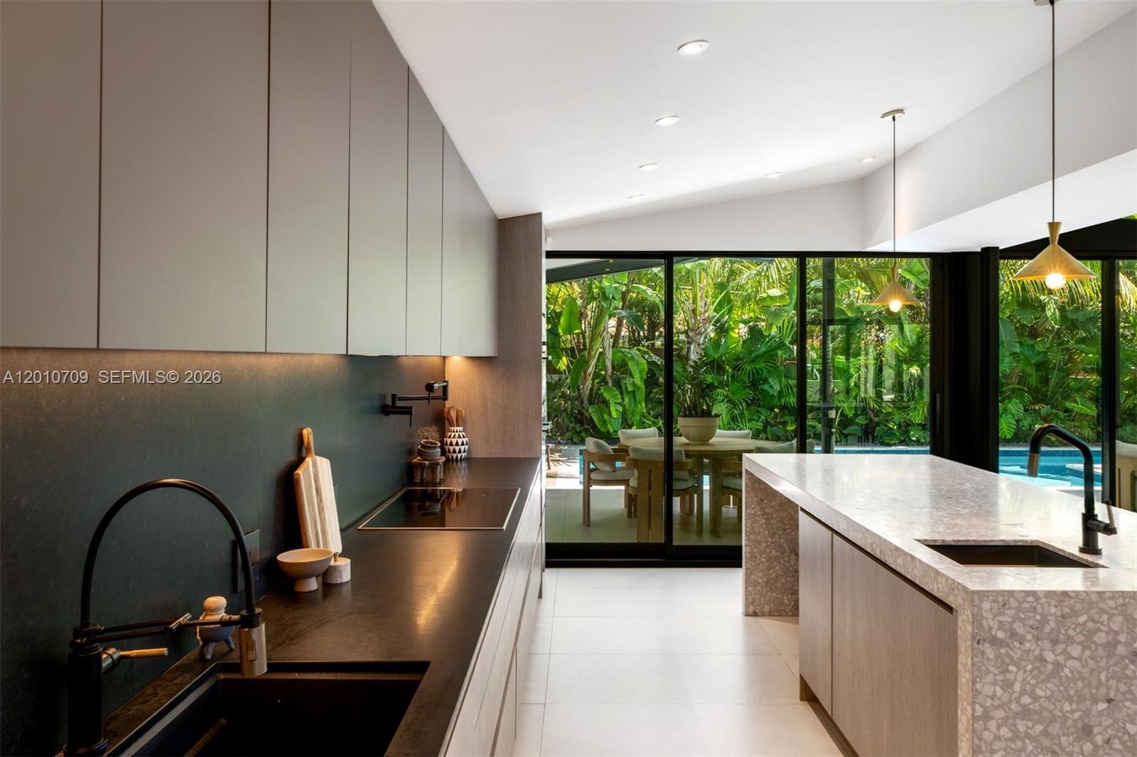 BEACH VIEW SUB - Residential