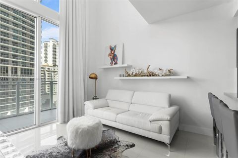 1080 Brickell Ave 903 Miami FL 33131