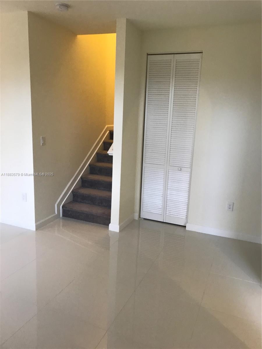 GRAND BAY NORTH - Residential Lease