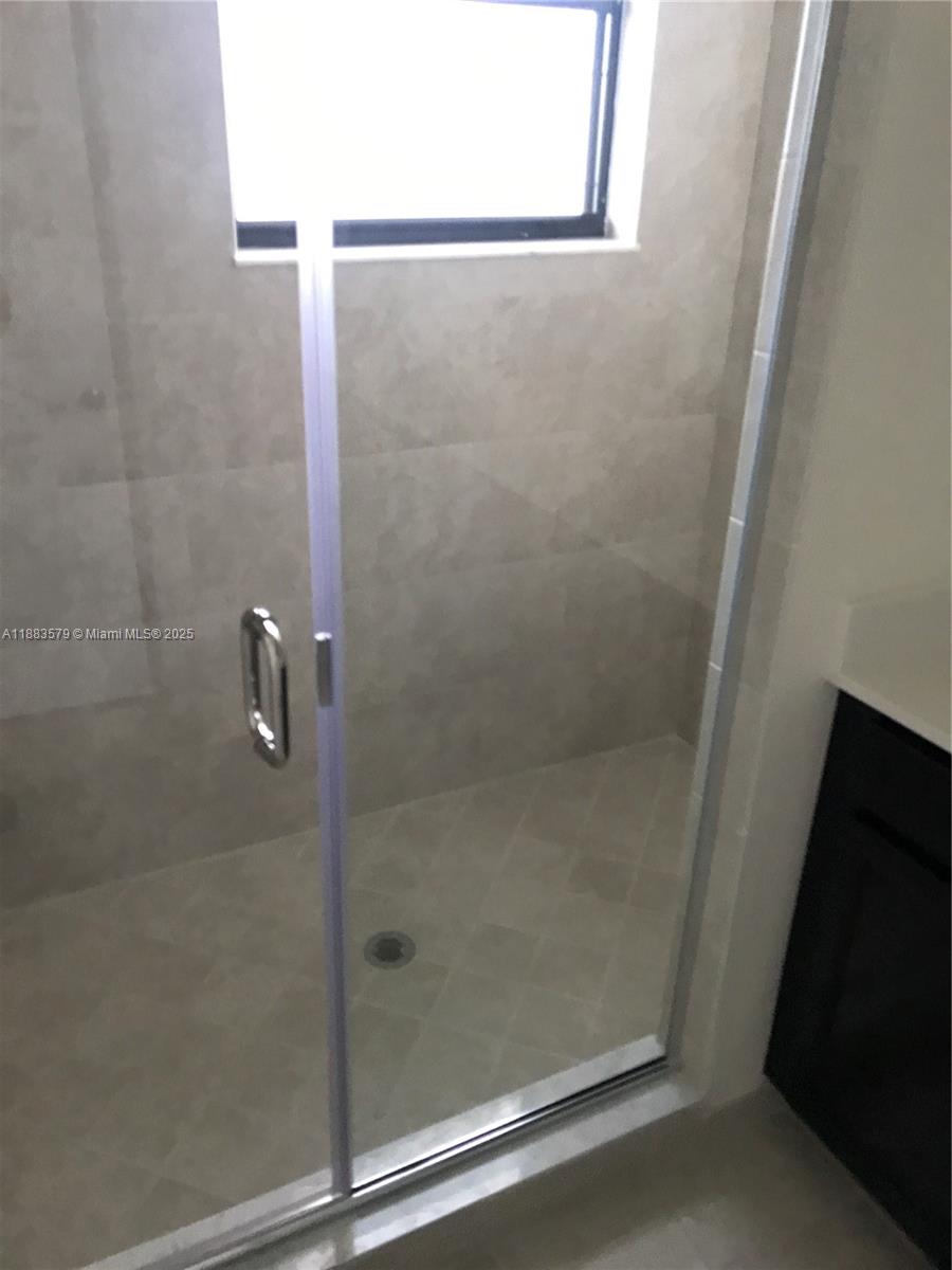 GRAND BAY NORTH - Residential Lease