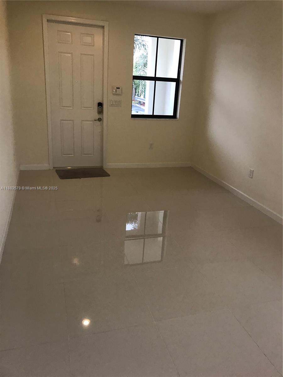 GRAND BAY NORTH - Residential Lease