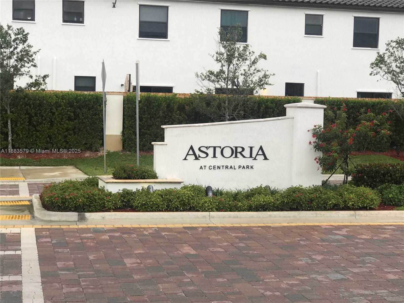 GRAND BAY NORTH - Residential Lease