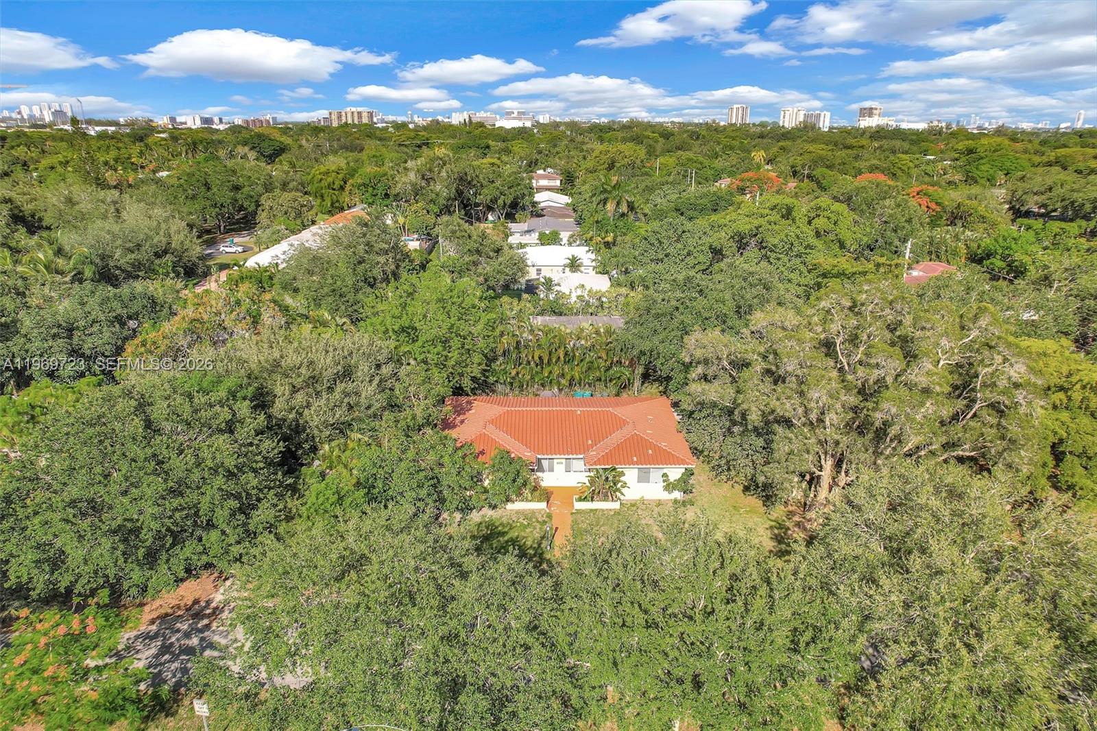 GRIFFINGS BISCAYNE PK EST - Residential Income