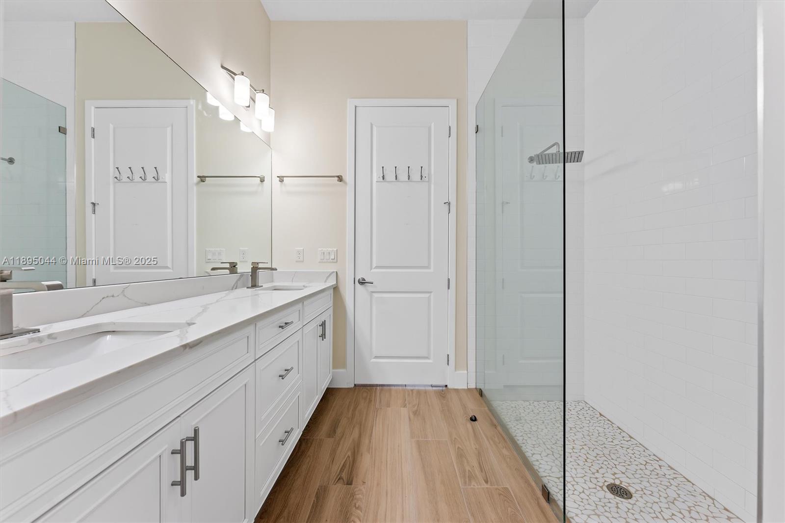 MCJUNKIN FARMS PLAT - Residential