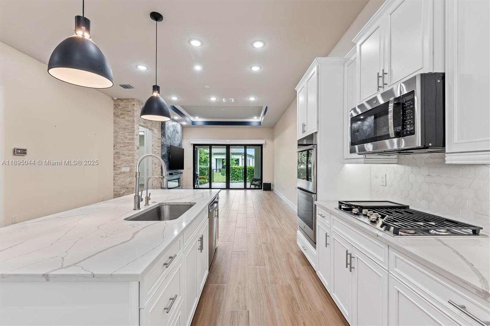 View photos, virtual tours, details... 7467 S Blue Spring Dr