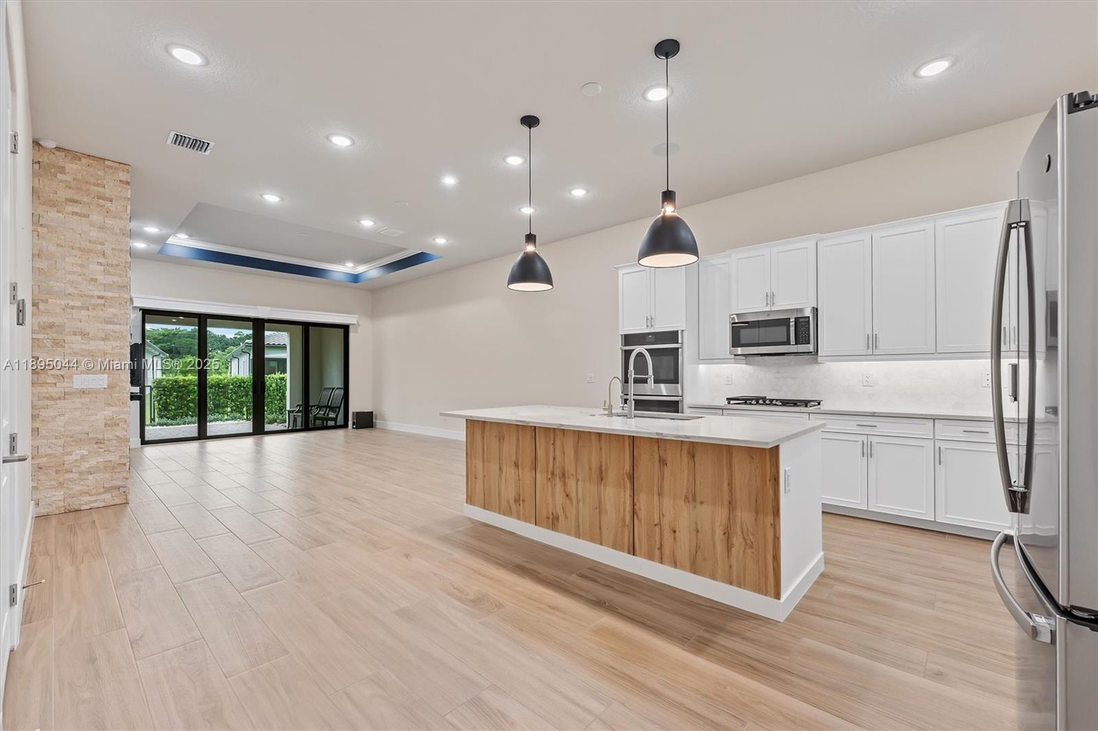 View photos, virtual tours, details... 7467 S Blue Spring Dr