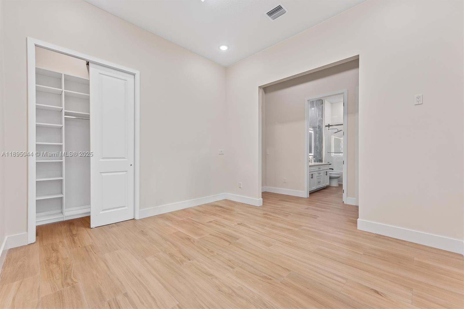 MCJUNKIN FARMS PLAT - Residential