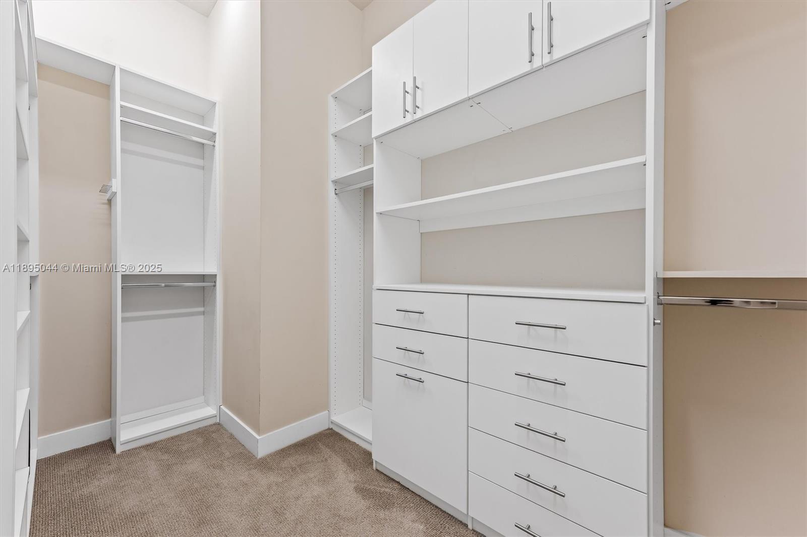 MCJUNKIN FARMS PLAT - Residential