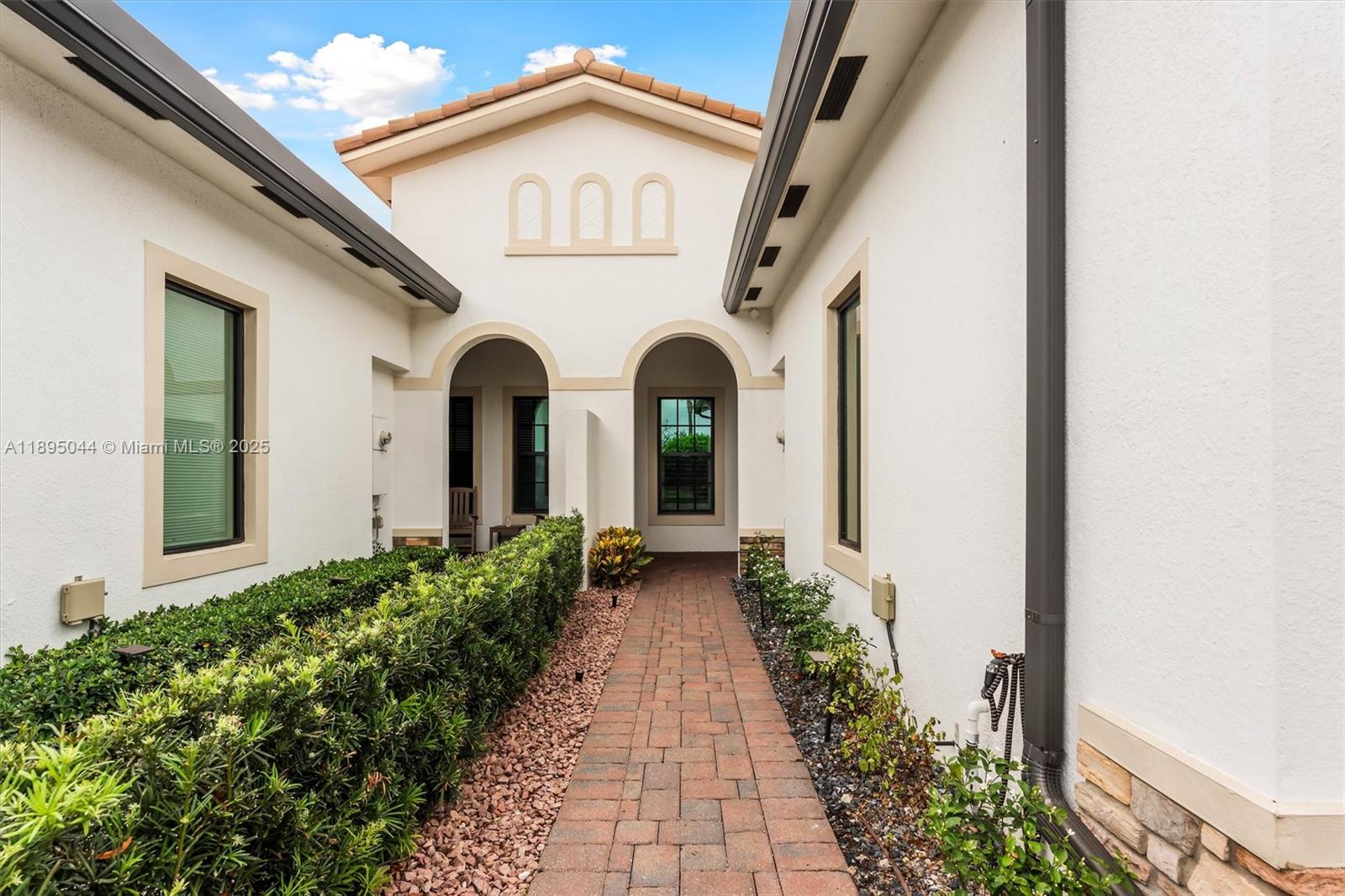 MCJUNKIN FARMS PLAT - Residential