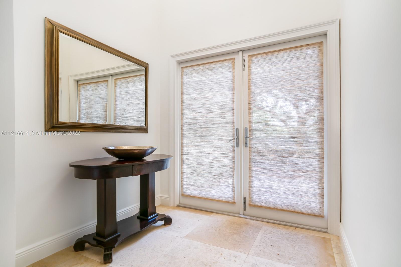 TROPICAL ISLE HOMES SUB - Residential