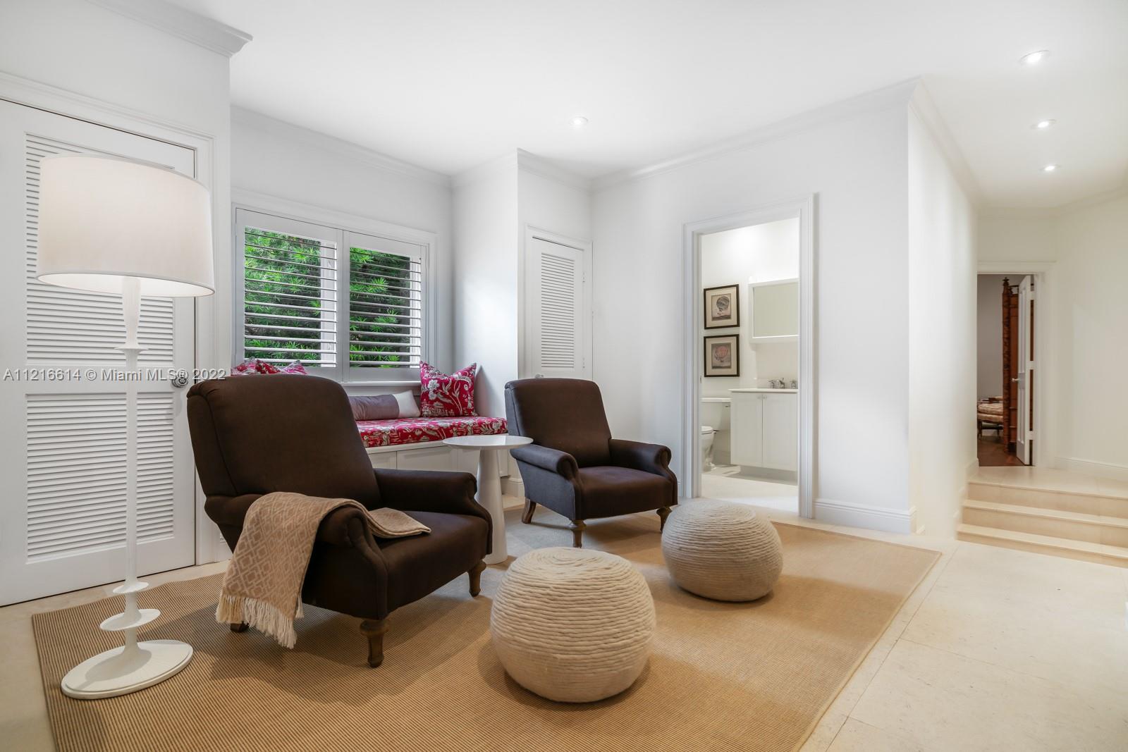 TROPICAL ISLE HOMES SUB - Residential