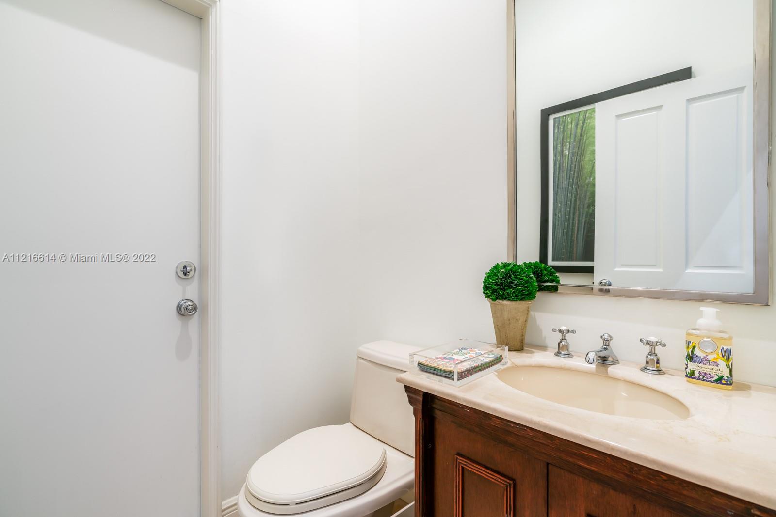 TROPICAL ISLE HOMES SUB - Residential