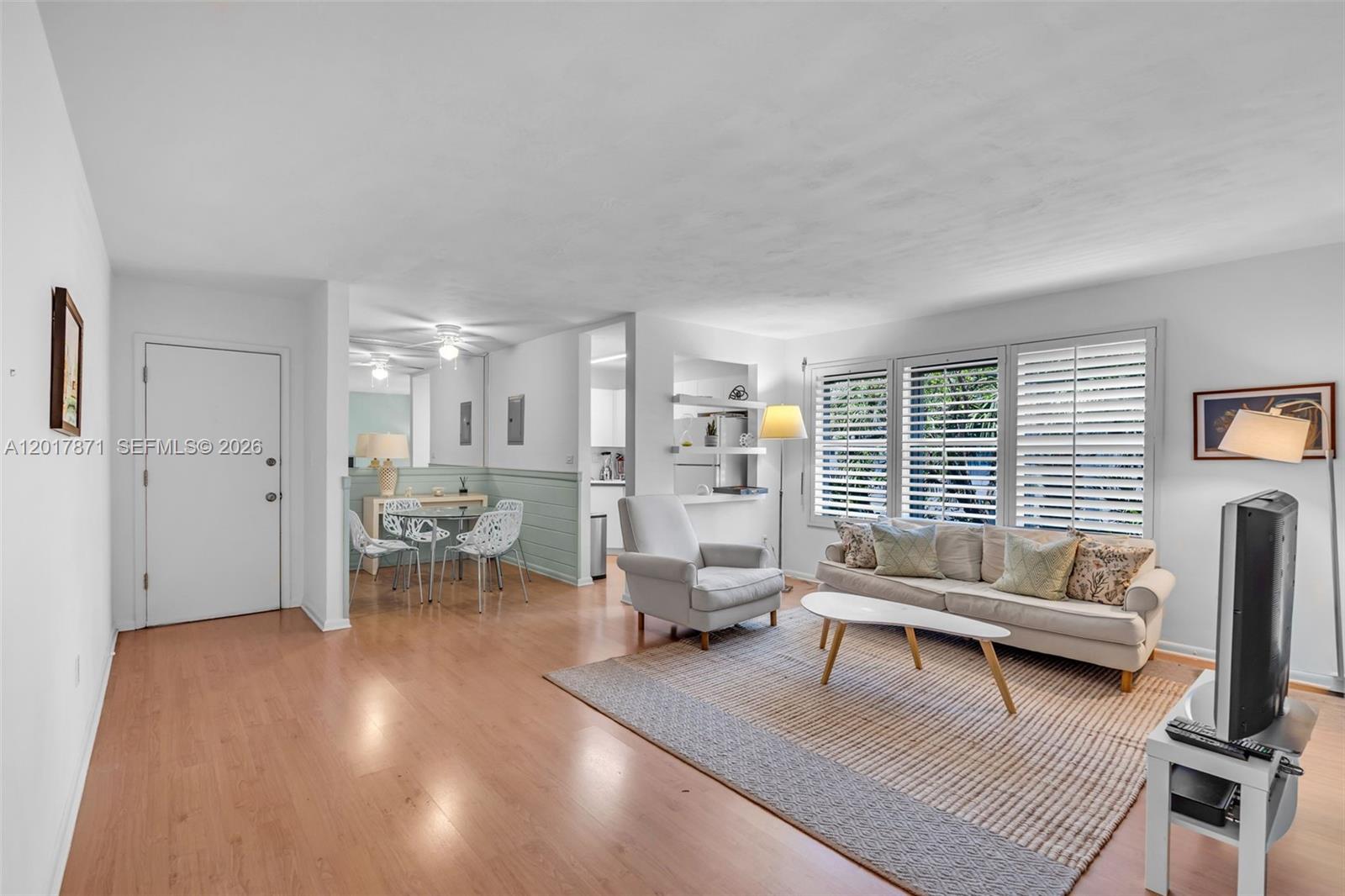 255 Sunrise Dr 207