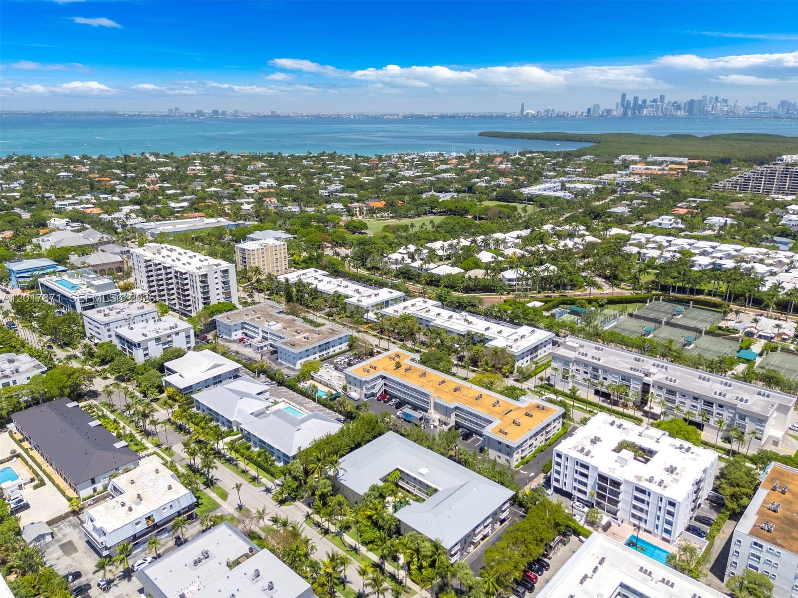 CAY POLYNESIA CONDO - Residential
