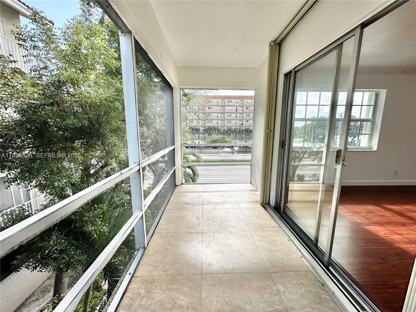 COACH HOUSE EAST & WEST C - Residential Lease