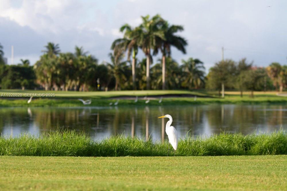 COACH HOUSE EAST & WEST C - Residential Lease