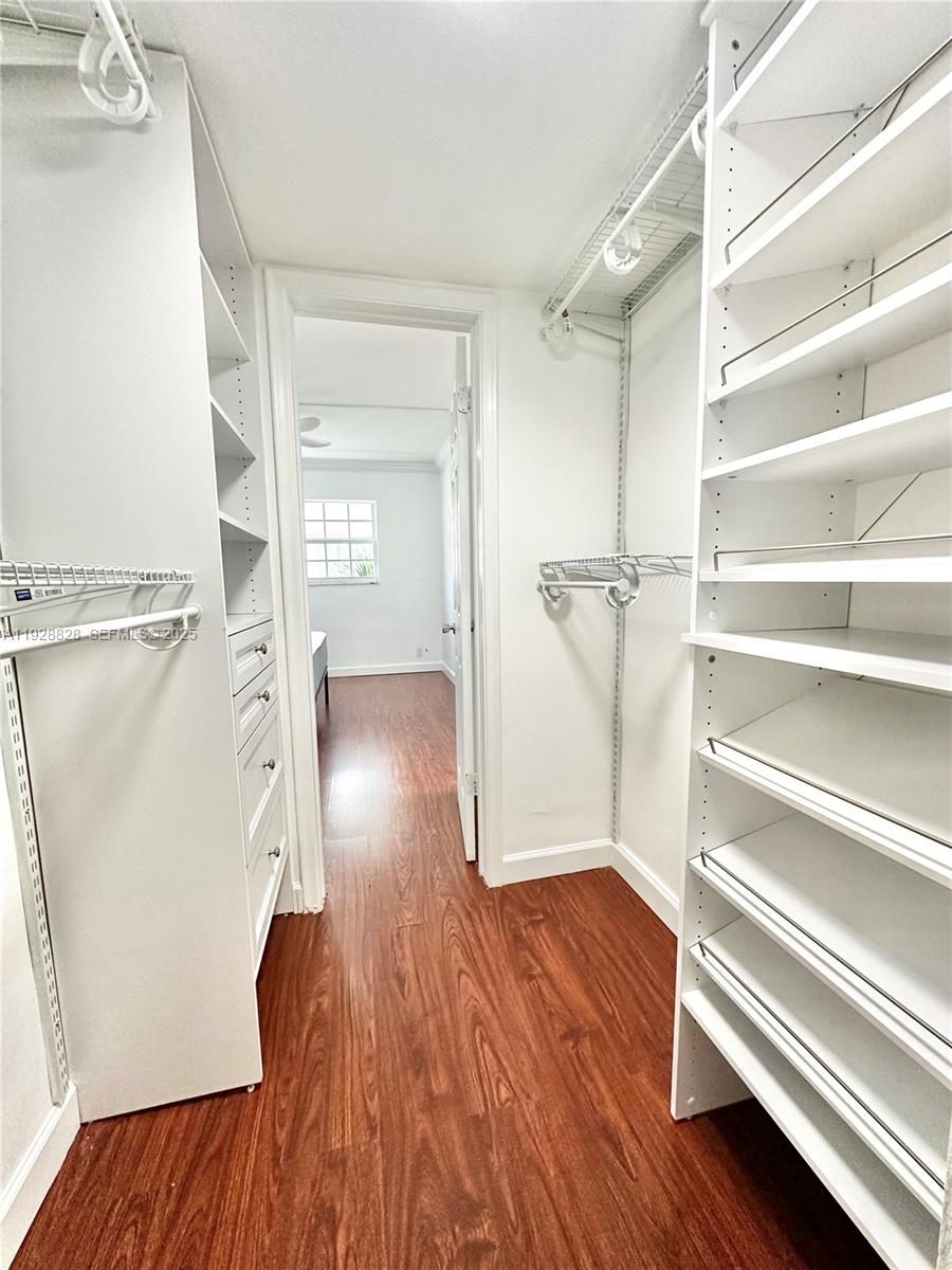 COACH HOUSE EAST & WEST C - Residential Lease