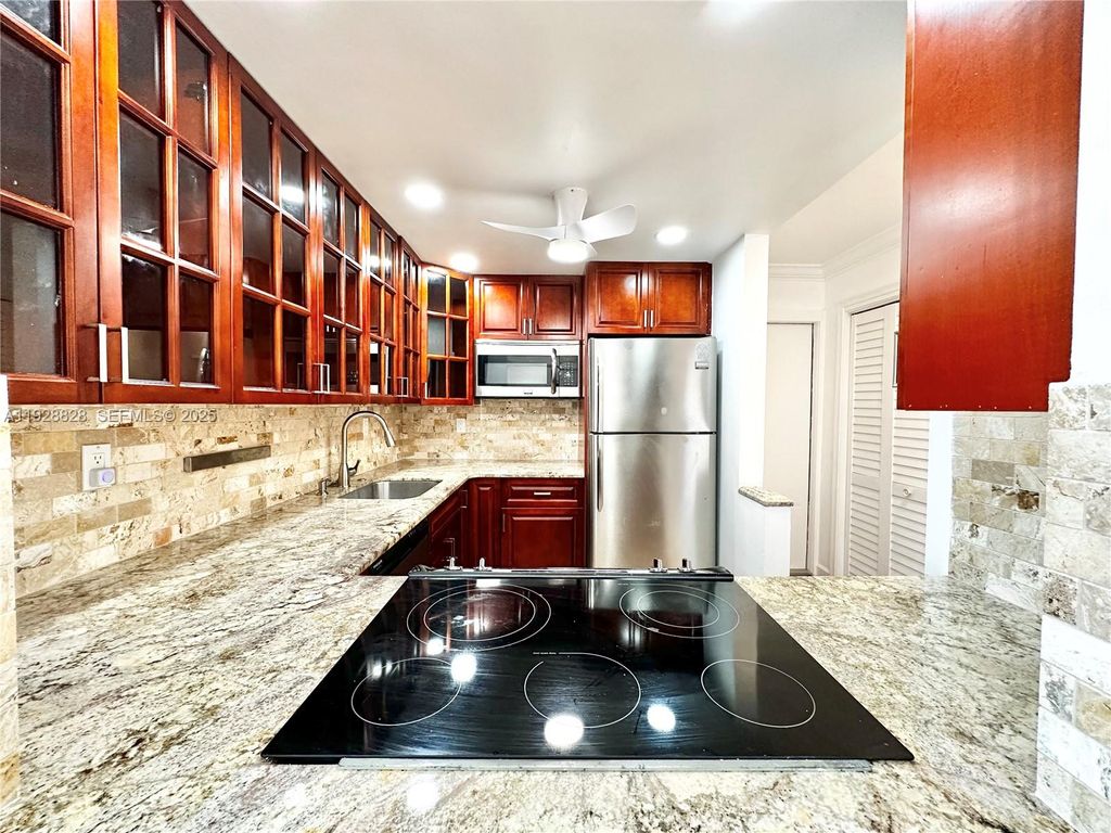 Photo of 2301 NE 14th St Causeway #306E, Pompano Beach, FL 33062 (MLS # A11928828)