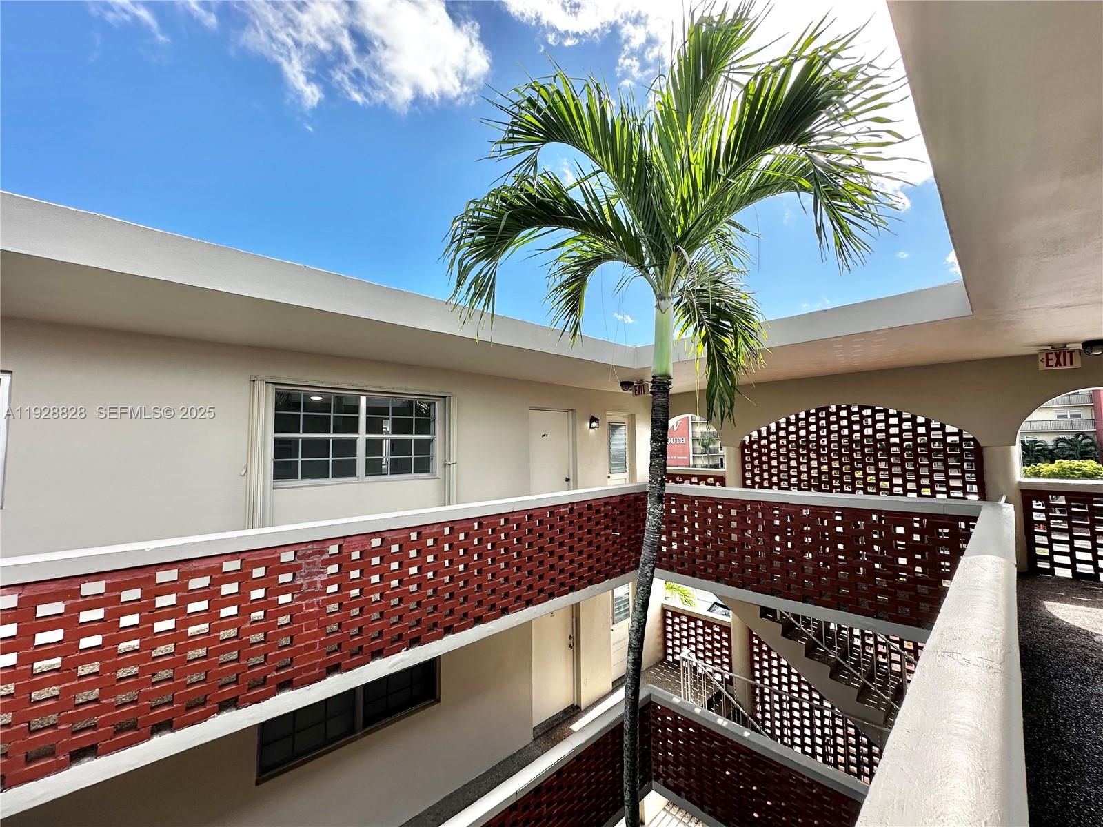 COACH HOUSE EAST & WEST C - Residential Lease