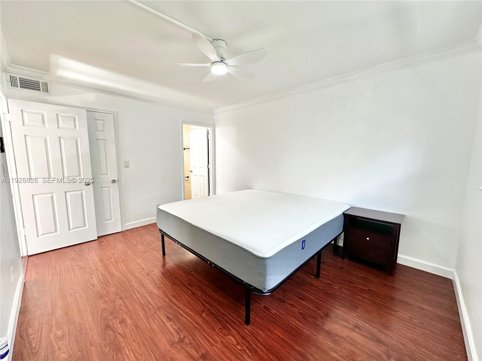 COACH HOUSE EAST & WEST C - Residential Lease