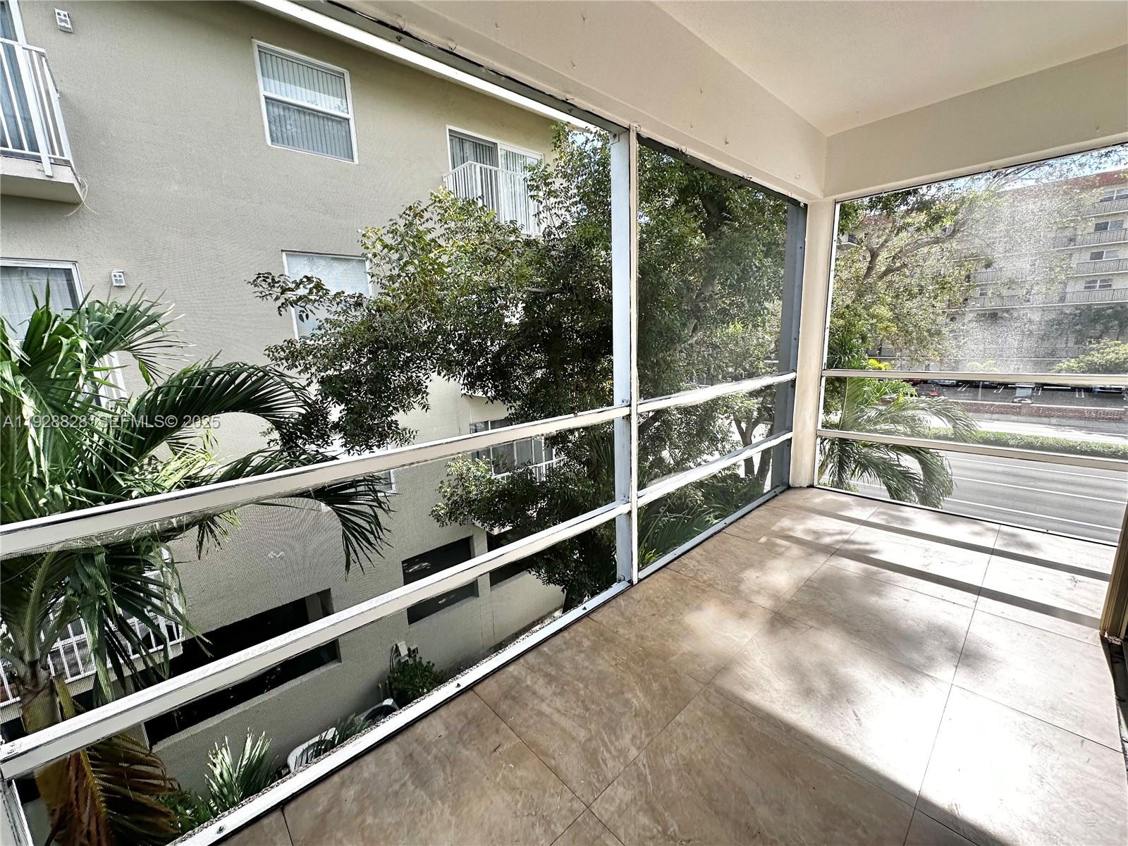 COACH HOUSE EAST & WEST C - Residential Lease