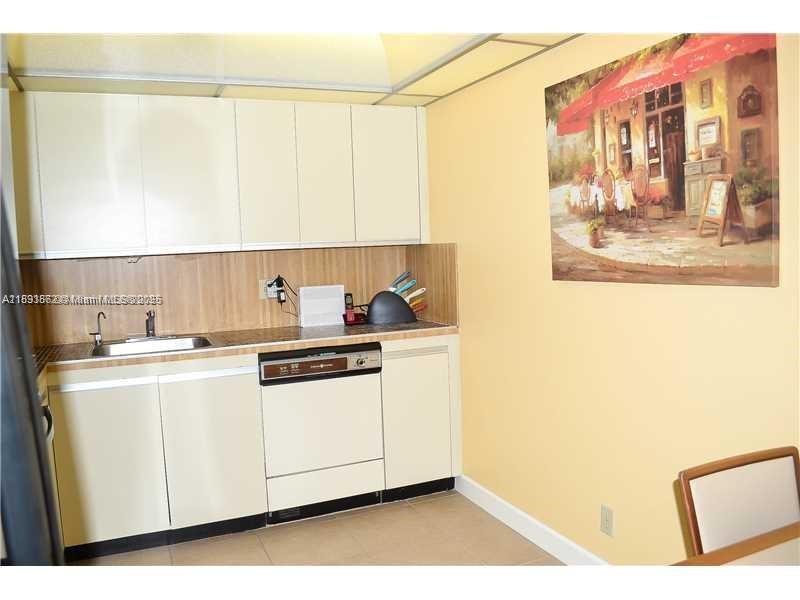 OLYMPUS CONDO - Residential Lease