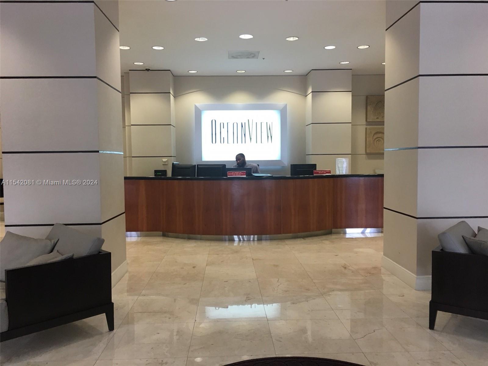 OCEANVIEW BUILDING B COND - Residential