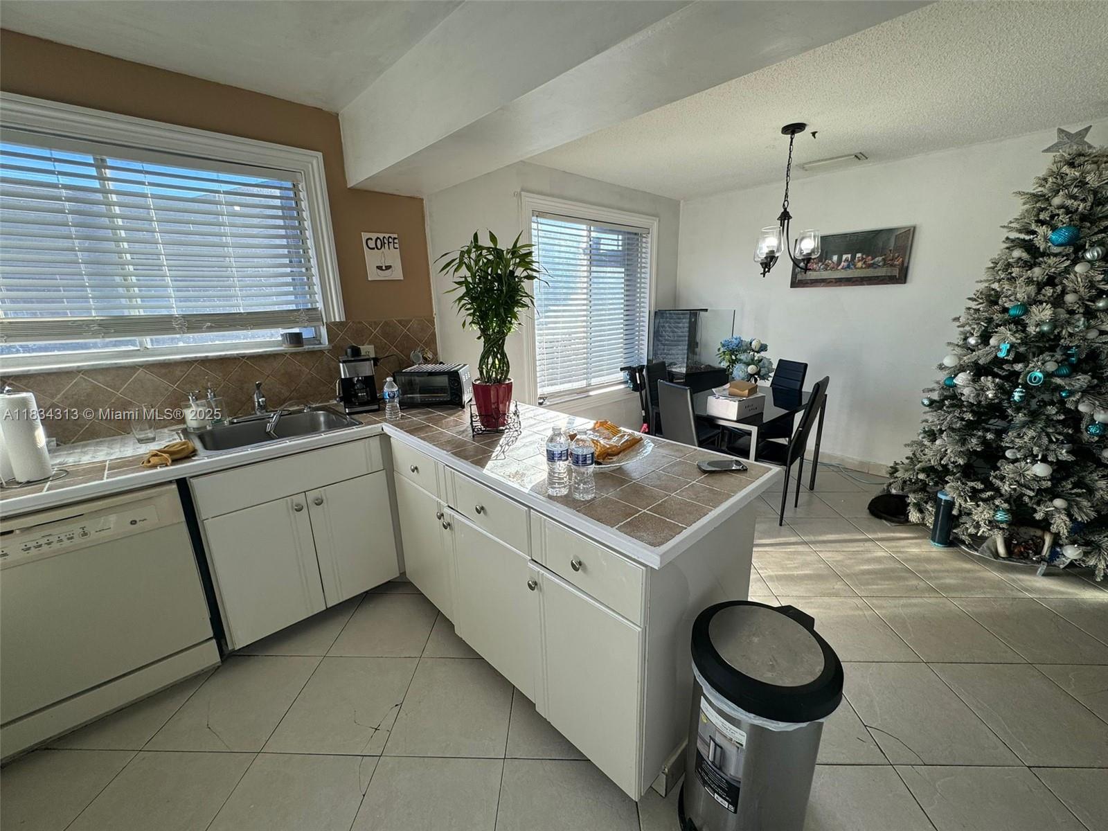 5344 Bosque Ln 104