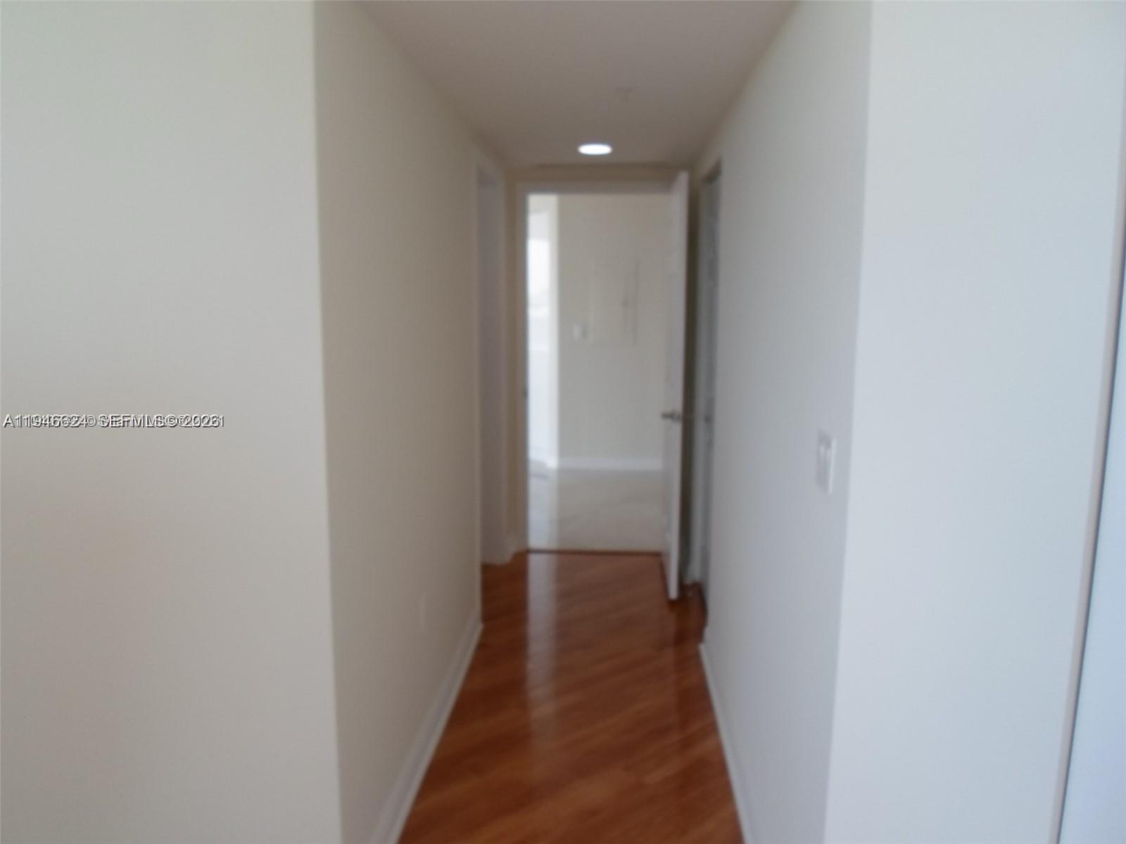 DUO CONDOMINIUM WEST - Residential