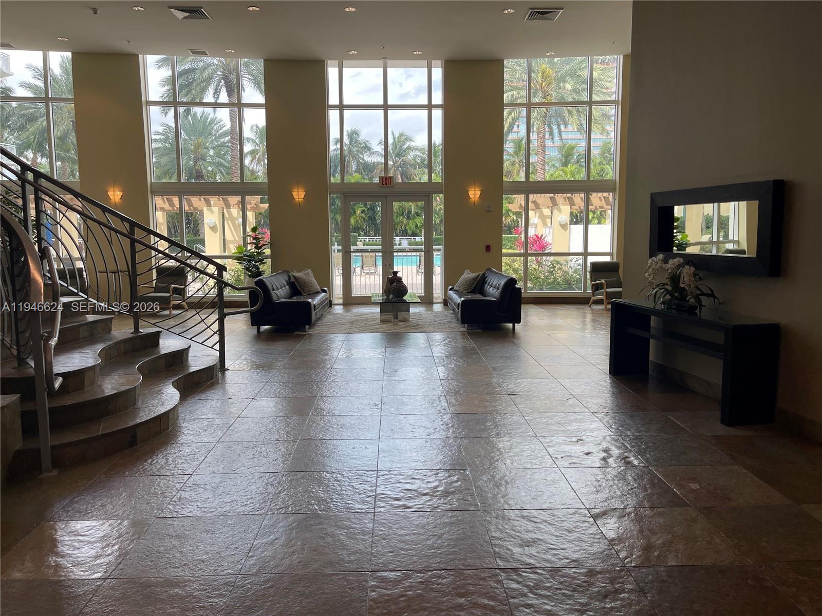 DUO CONDOMINIUM WEST - Residential