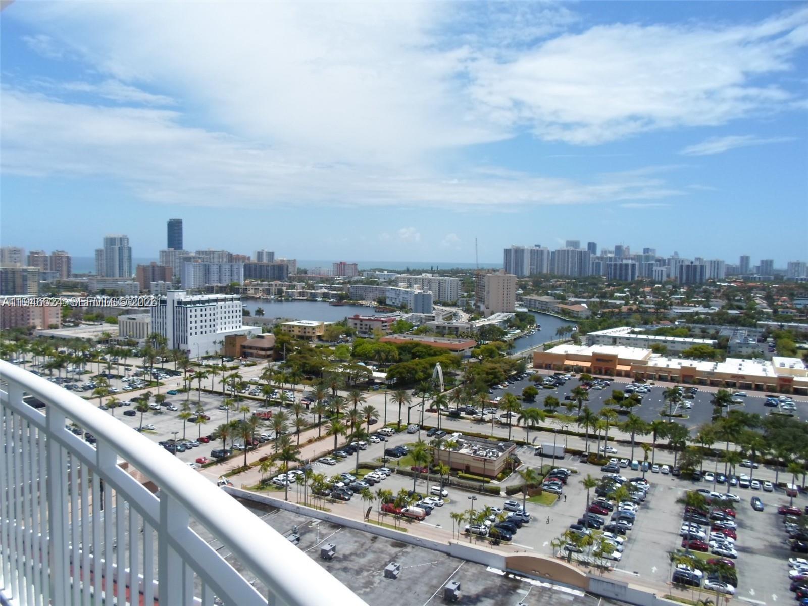 DUO CONDOMINIUM WEST - Residential