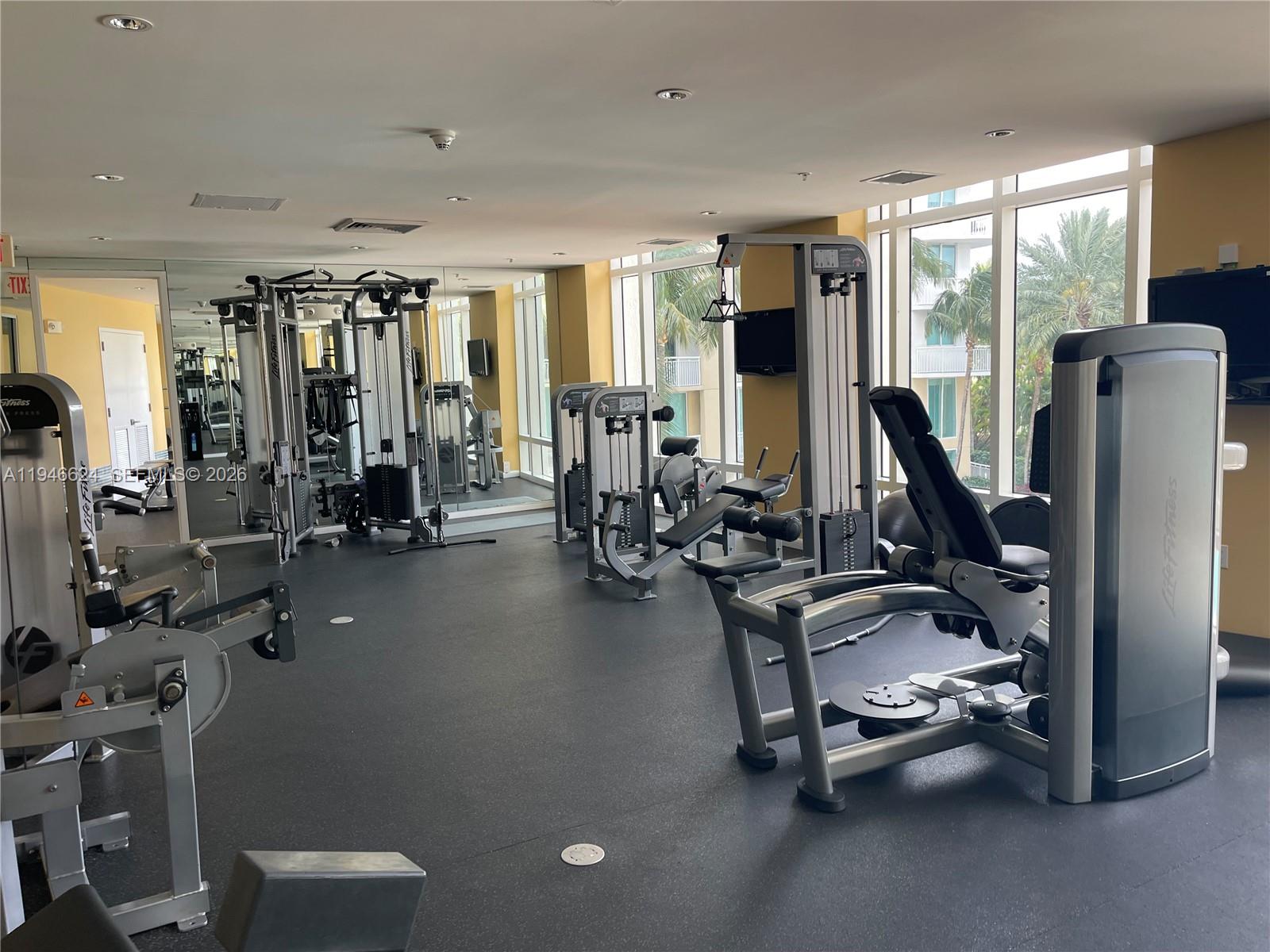 DUO CONDOMINIUM WEST - Residential