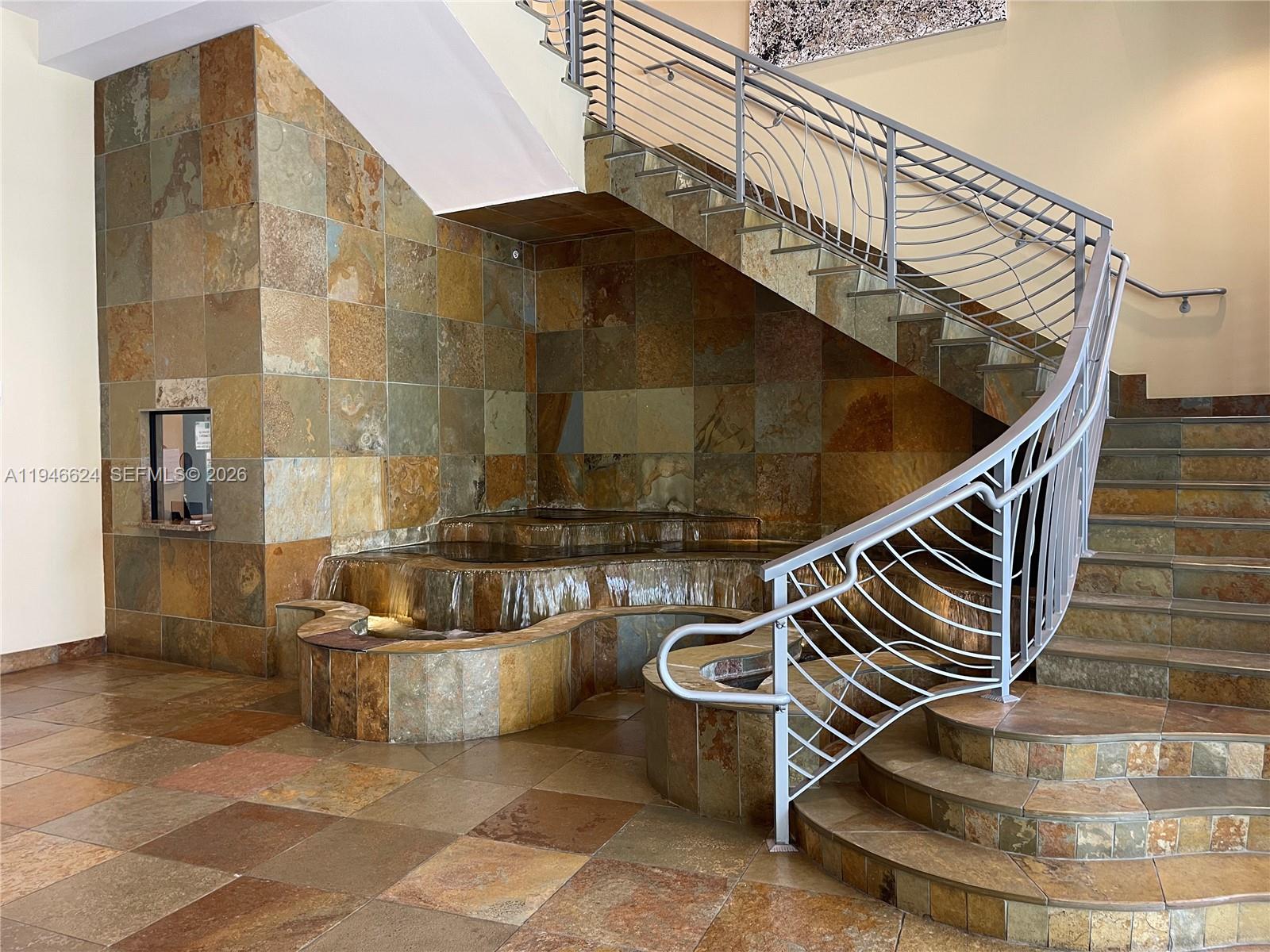 DUO CONDOMINIUM WEST - Residential