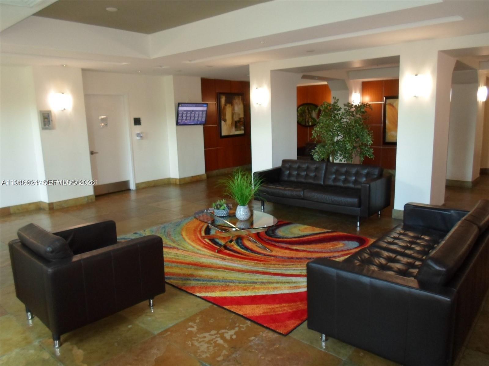 DUO CONDOMINIUM WEST - Residential