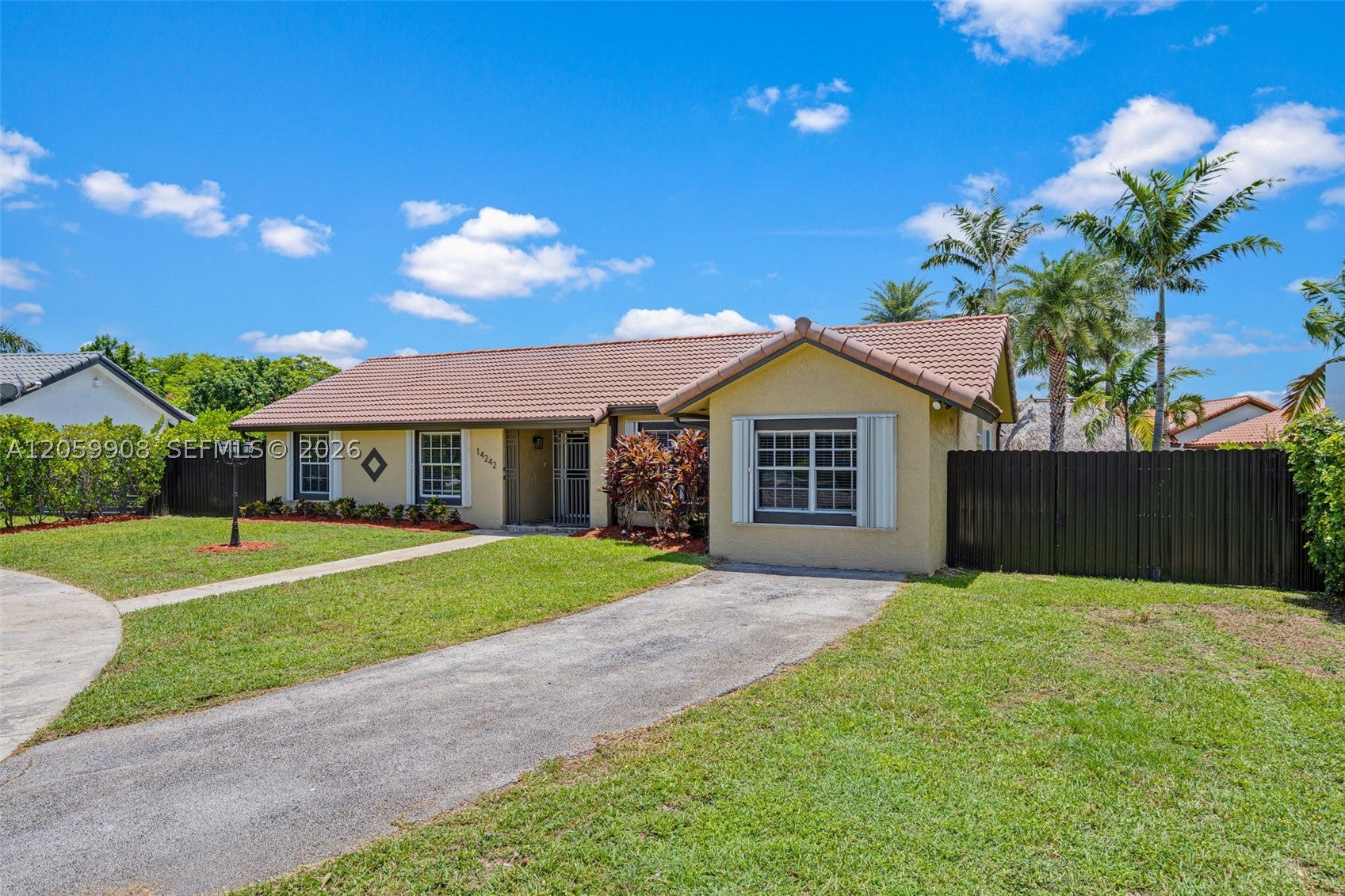 14242 SW 46th Ter, Miami FL 33175