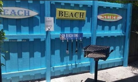 233 80th St 1 Miami Beach FL 33141